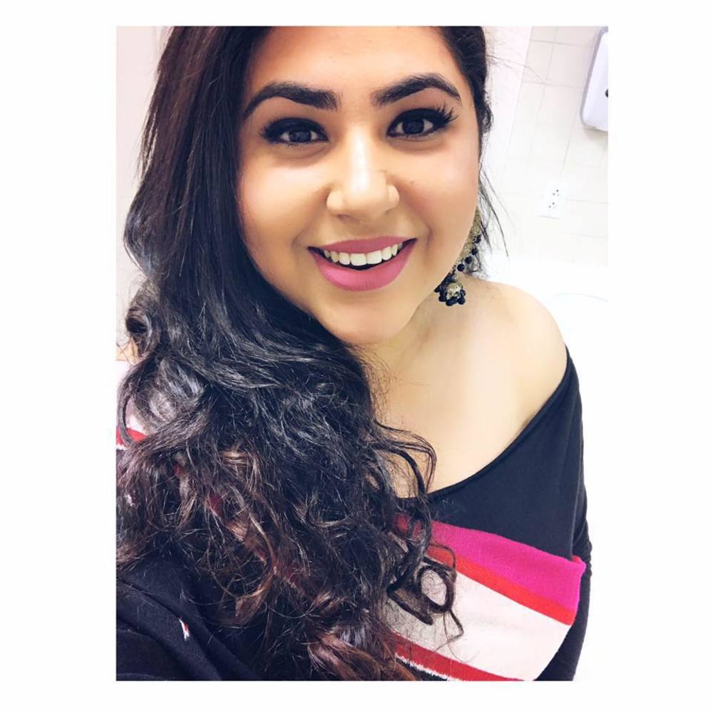 Meet your Posher, Sonali